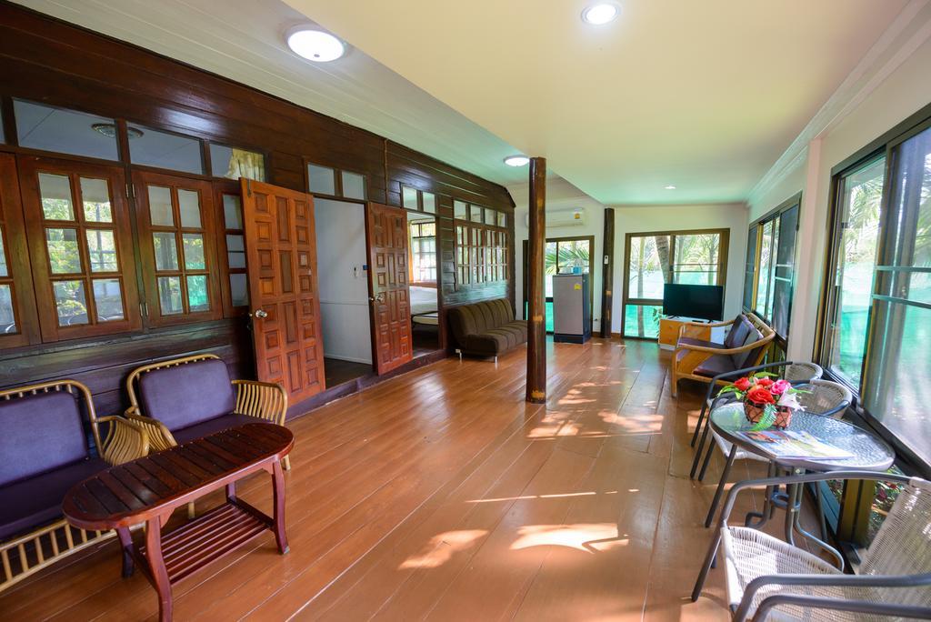 Baansuan Aokhai Beach Resort Mae Phim Eksteriør billede