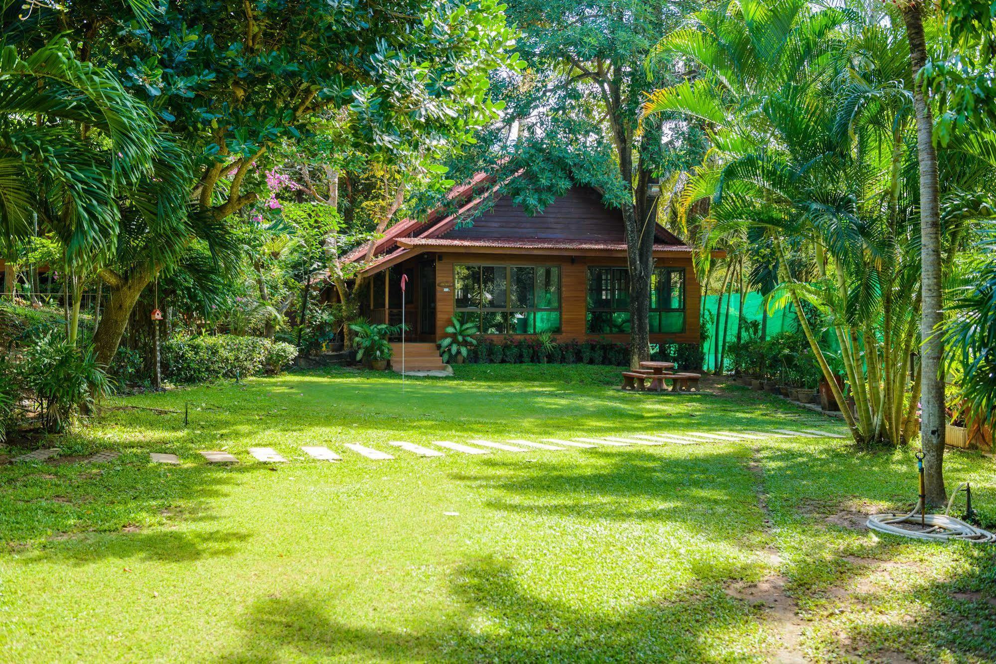 Baansuan Aokhai Beach Resort Mae Phim Eksteriør billede